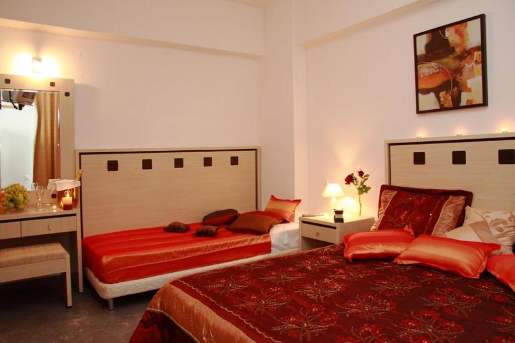 Nancy Hotel Hersonissos  Quarto foto